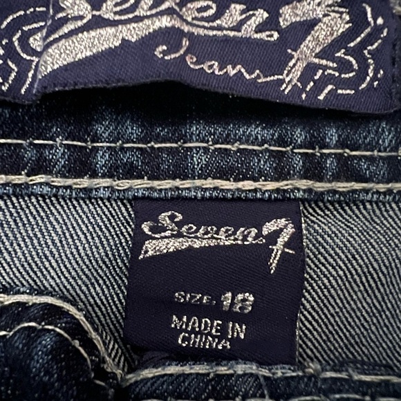 New youth size 18 Seven brand jeans - Picture 3 of 3